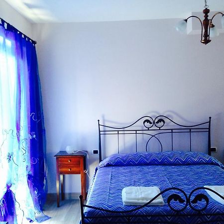 Lovelucca Bed and Breakfast Esterno foto