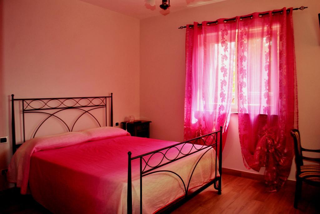 Lovelucca Bed and Breakfast Camera foto