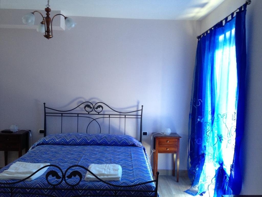 Lovelucca Bed and Breakfast Camera foto